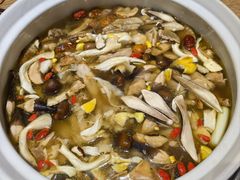 -鲜菌江湖正宗野生菌火锅