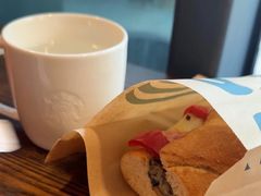 -星巴克(西藏路店)