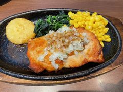 -秀沿路(地铁站)