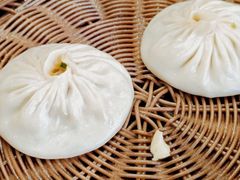 蟹黄包-金鸡饭店(新民中路店)