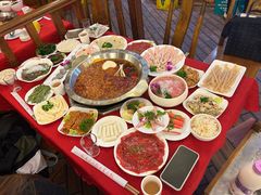 -山城年华老火锅(玉林店)