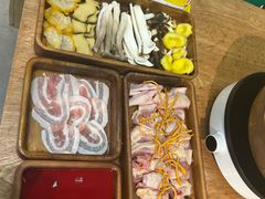 -菌小白·野生菌火锅(时尚天河店)