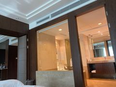 -南京双门楼宾馆(盐仓桥地铁站阅江楼店)