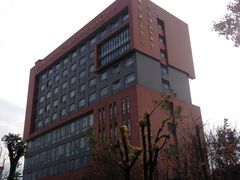 -华东师范大学第二附属中学(张江校区)