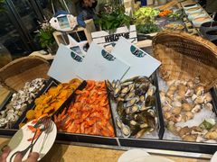 -大中华希尔顿酒店-念自助餐·海南美食·三文鱼