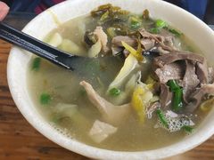 标配酸菜猪杂汤饭-陈记汤饭(水巷口店)
