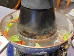 清汤铜锅碳火锅底-东来顺饭庄(apm总店)
