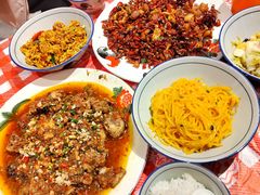 -荆九爷爆炒桥头三嫩(夫子庙店)