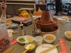 -前门·鲜肉火锅(长风店)