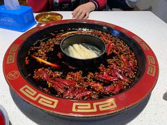 -大师兄酱骨火锅