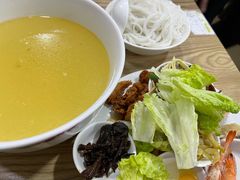 -德致祥云南过桥米线(云天小苑店)