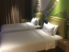 -西安钟楼北大街希尔顿欢朋酒店