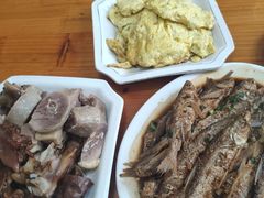-山里人家土菜馆(茅山店)