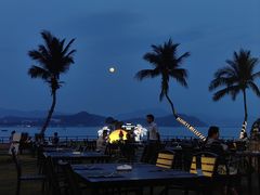 -JW万豪厨房餐厅·滨海草坪烧烤·海鲜·海景(三亚绿发山海天JW万豪酒店)