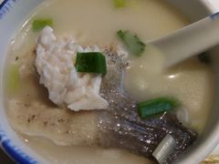 姜君千岛湖鱼头-姜君·千岛湖鱼头馆(浦东大道店)