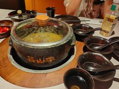 -芸山季·云南山珍菌火锅(人民广场来福士店)