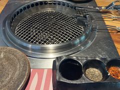 -焱铁烧·黑毛和牛专门店(南宁万象城店)