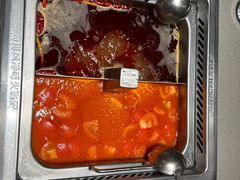 番茄锅底-海底捞火锅(九久奥特莱斯店)