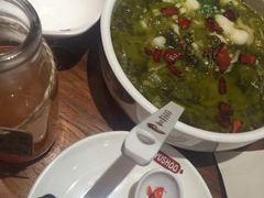 -渝是乎川渝小炒(新世界百货望京店)