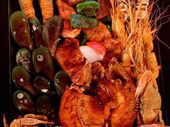 -Mister 99 Beer Garden