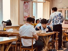 -歹歹的加个面过油肉拌面