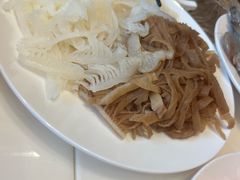 -舜耕山庄四时万和自助餐厅
