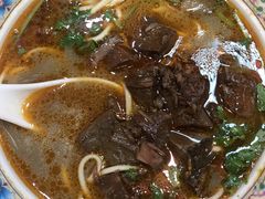 -金杨拉面王小吃面馆·牛三宝面·红烧牛肉粉