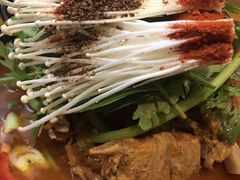 -喇喇排骨火锅·传统韩式脊骨汤(望京西园总店)