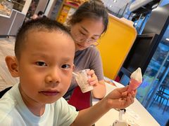 -麦当劳(虹口星荟中心店)