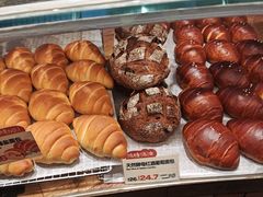 -方炉·天然食材面包店(青秀店)