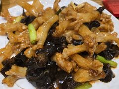 -李连贵酒家熏肉大饼(昆明街店)