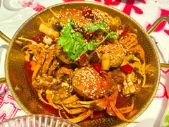 -肥肥虾庄·金牌油焖大虾(汉街SKP店)
