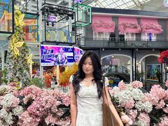 -新天地购物公园(亚泰大街店)