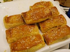 蜜汁叉烧酥-顺风海鲜港(金玉兰店)
