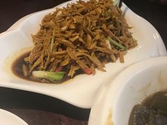 -温汤大酒店餐厅