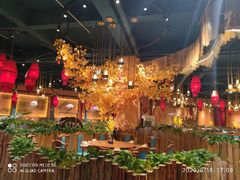 -老滇山寨•云南特色菜•地方菜•民族风情歌舞表演(金碧店)