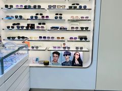 -潘多拉眼镜·蔡司依视路明月(潘家园店)