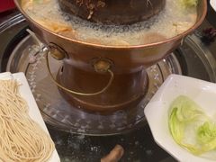 -穆隆斋清真大饭店(串窑街店)