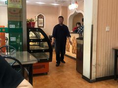 -清真吴记门钉肉饼·喜多利