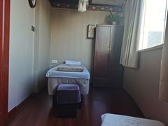 -裕和堂中医推拿艾灸(太古汇臻品店)