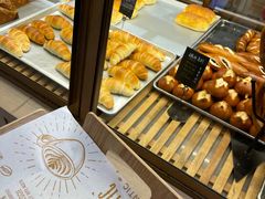 -Dough&Joe团憩(瑞虹天地月亮湾店)