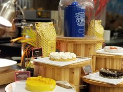 -圣丰索菲特·2 On 988 Café 自助餐厅