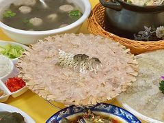 -官塘陈记鱼生·潮汕砂锅粥·牛肉火锅(潮枫路总店)