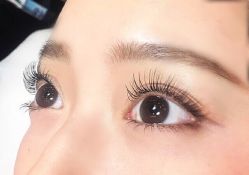 -明洞造型精品烫染