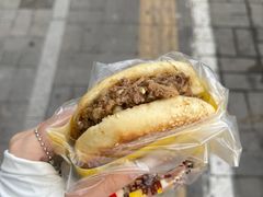 -穆得·老周家牛肉烧饼(普利街店)