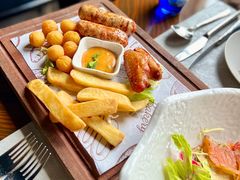 -YUE·6·西式融合餐厅(外滩六号店)