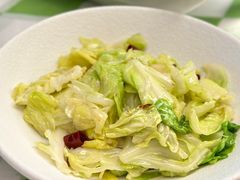炝炒大凉山牛心卷心菜-渔语鱼新川菜Bistro(万象天地店)