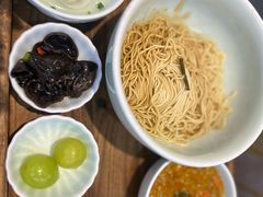 -蟹上黄·蟹黄面·江南糖水(人民广场店)