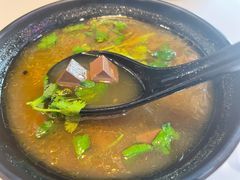 咖喱鸭血汤-小杨生煎(松江大学城店)