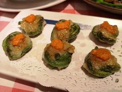 蟹黄墨鱼饼-龙桥私厨·姜花菊花过桥鱼·顺德菜(容桂店)